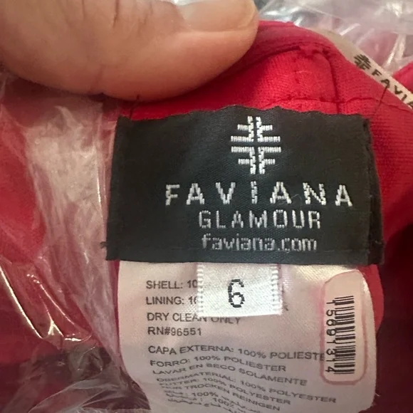 Faviana Knot Front Gown-Elegant Red Strapless Evening Gown ( great condition) - Picture 7 of 13